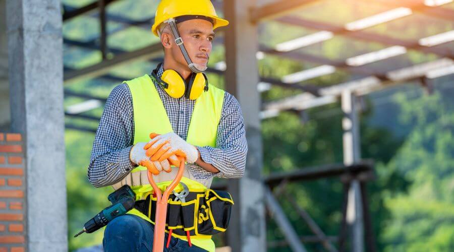 Expert flood damage restoration services in Wentworth, MO